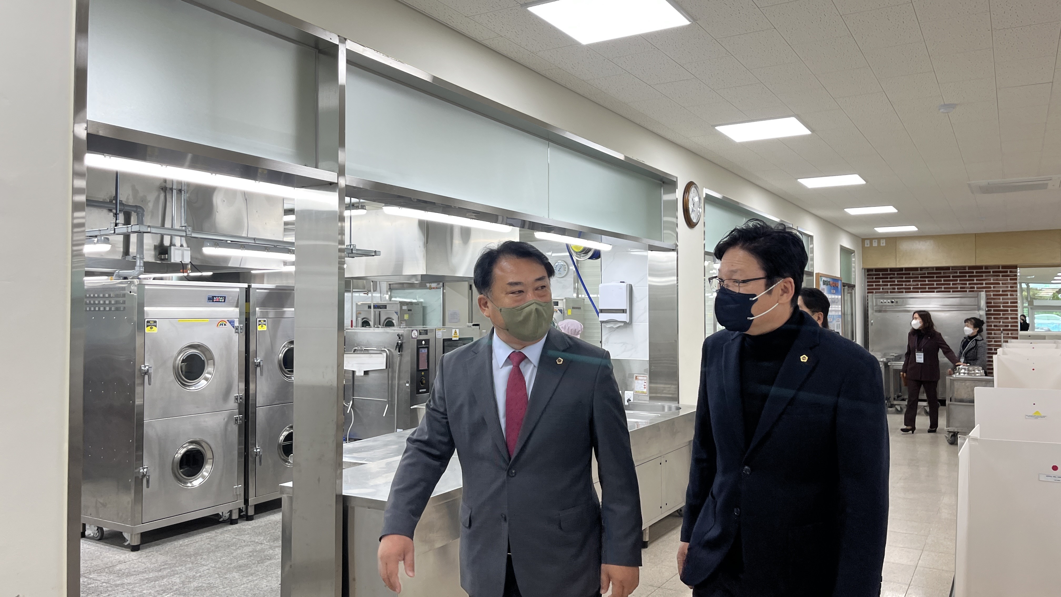 김현문‧박재주‧유상용 의원, 충북고등학교 청운마루 준공식 참석 - 6