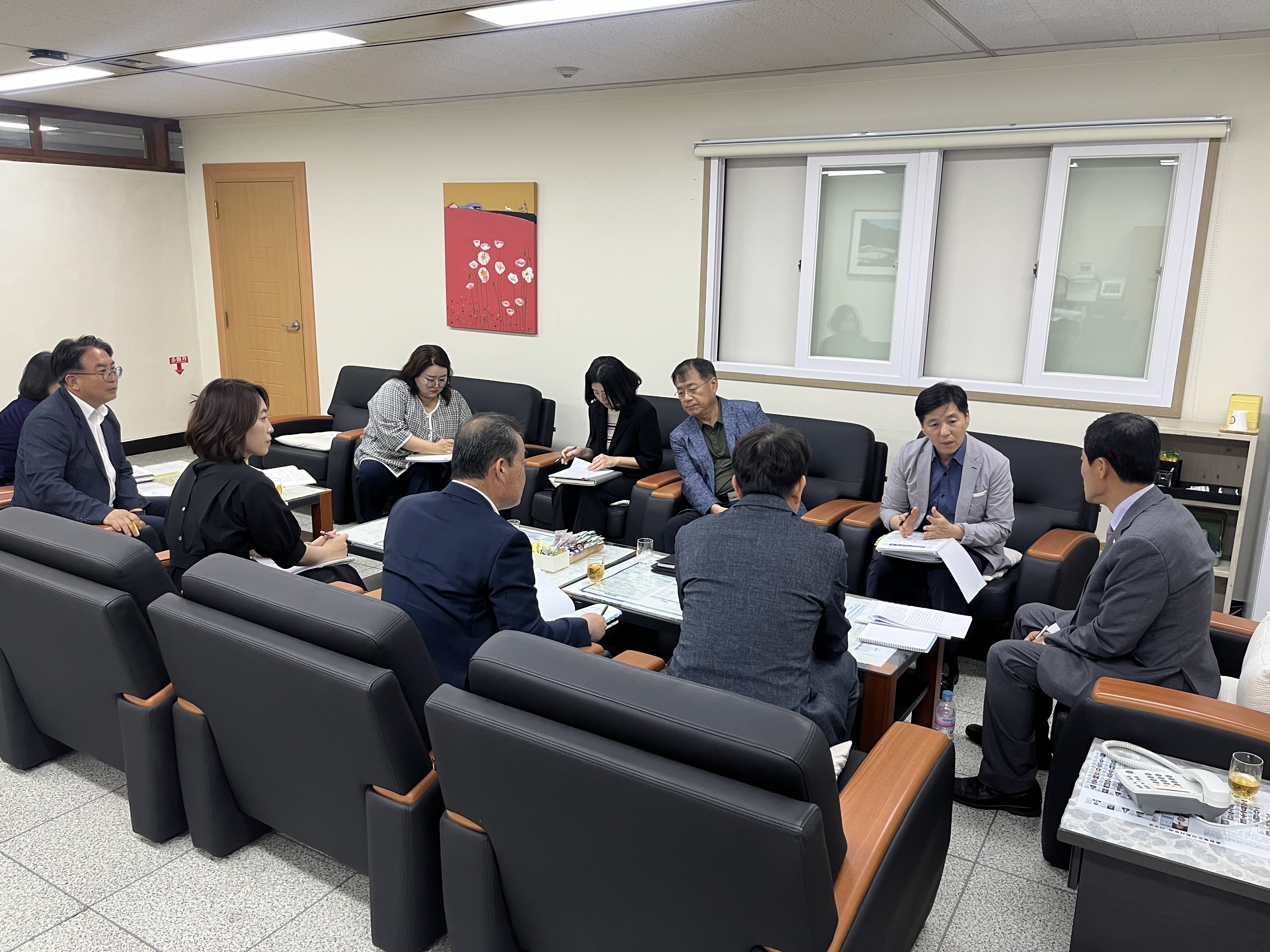 김현문 위원장, 학교용지부담금 미전입금 관련 집행청(도·교육청) 간담회 - 1