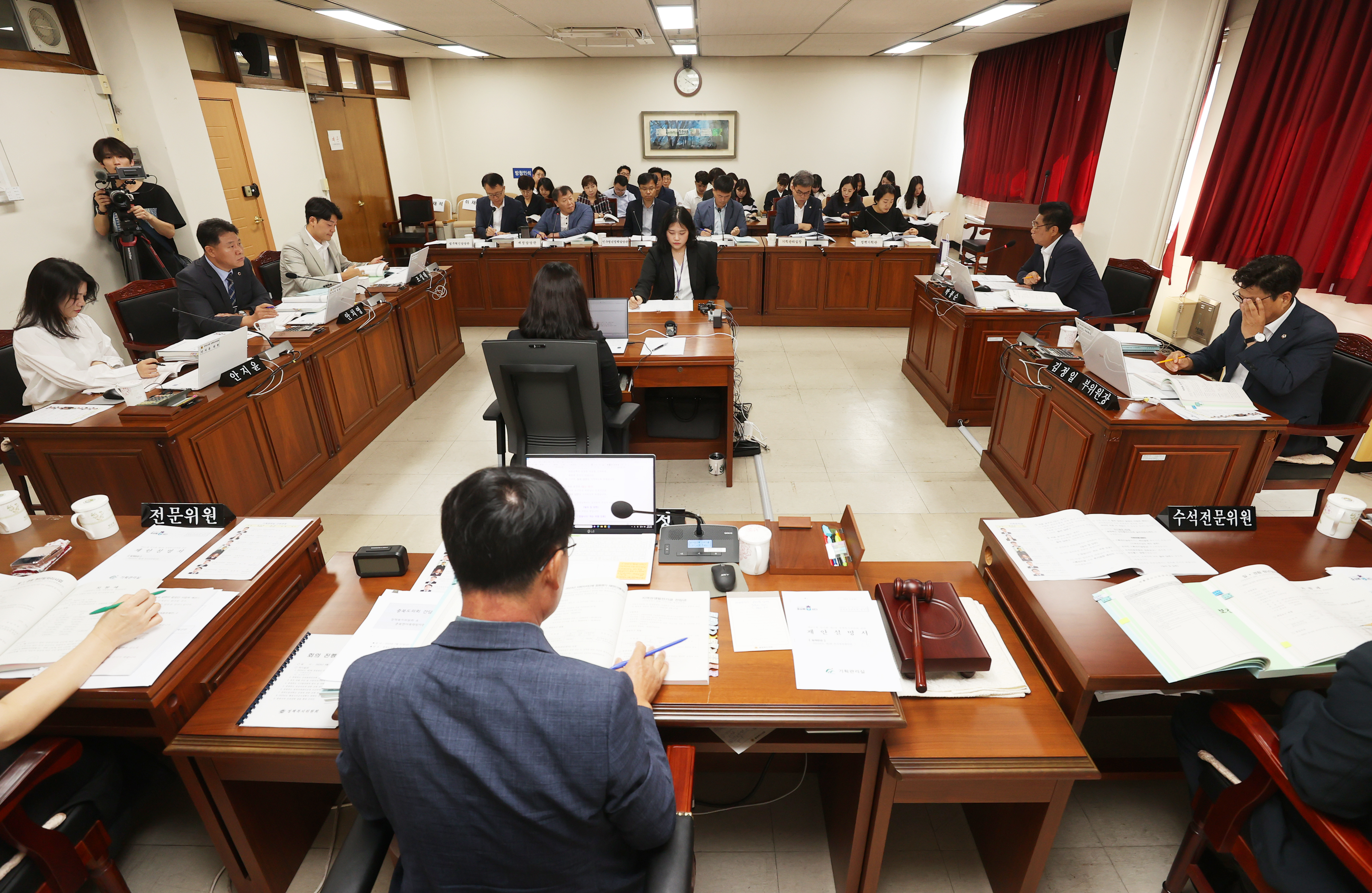 제411회 임시회 제2차 정책복지위원회 개최 - 6