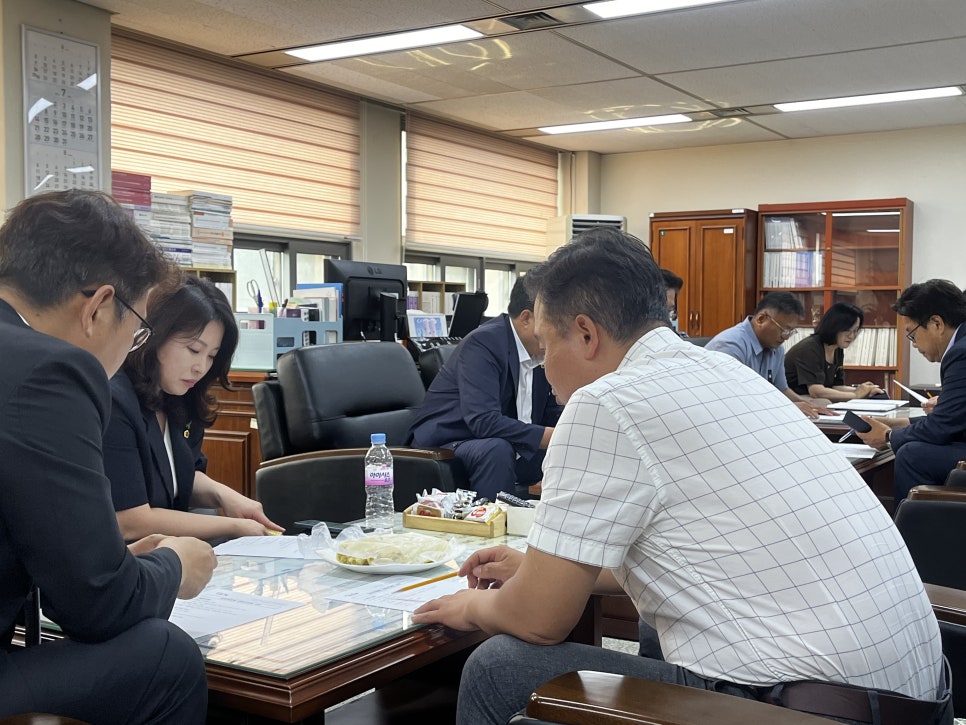 제419회 임시회 교육위원회  자체 간담회 - 5