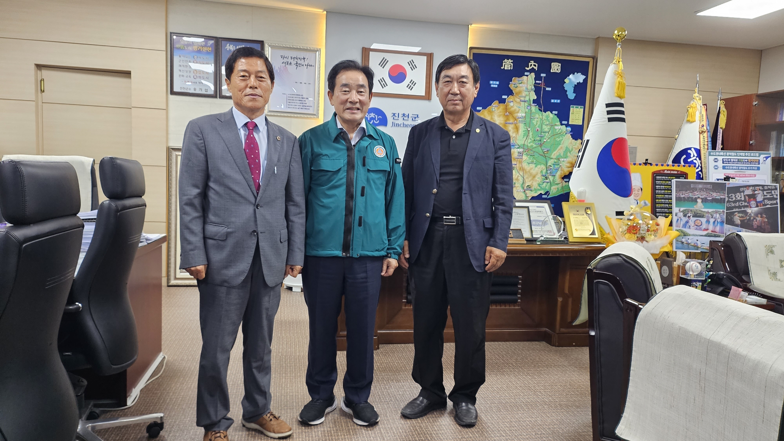 김현문 의원, 연보정 관련 진천 군수 면담 - 1