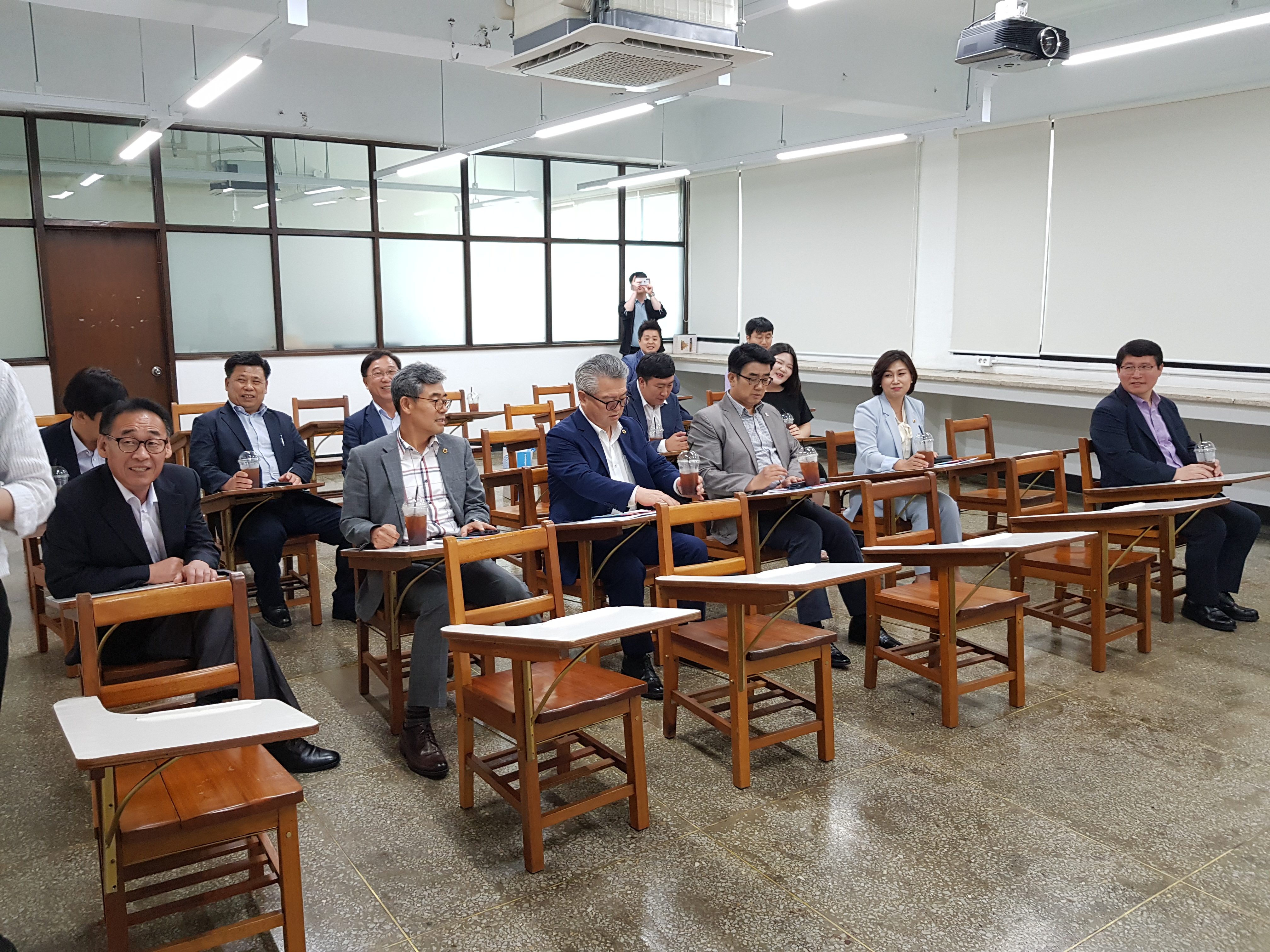 청년문화복합공간 조성을 위한 경기상상캠퍼스 현지방문 활동사진 - 1