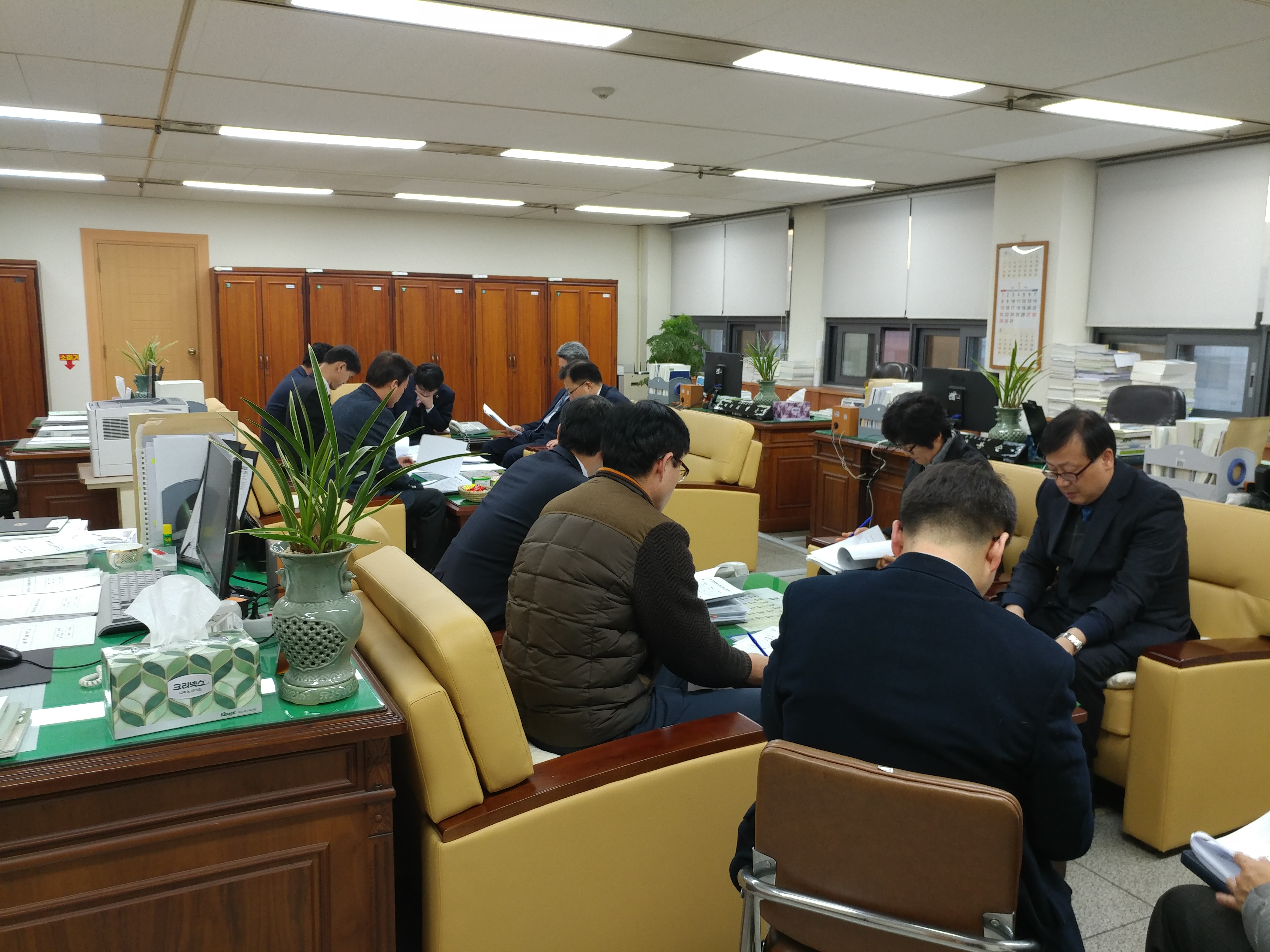제353회 임시회 자체간담회 및 집행부 간담회  - 2