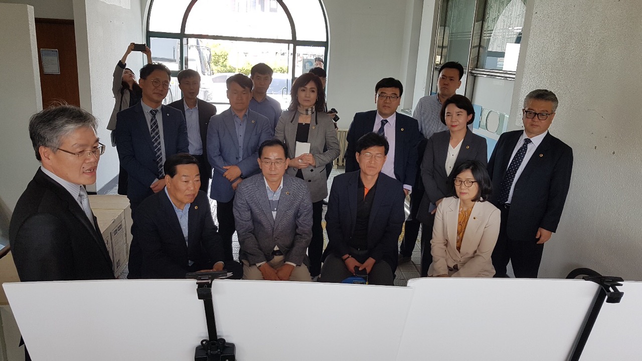 충북도의회 충북선 철도 고속화 사업 지원 특위, 제천 봉양역 등 현지확인 - 1