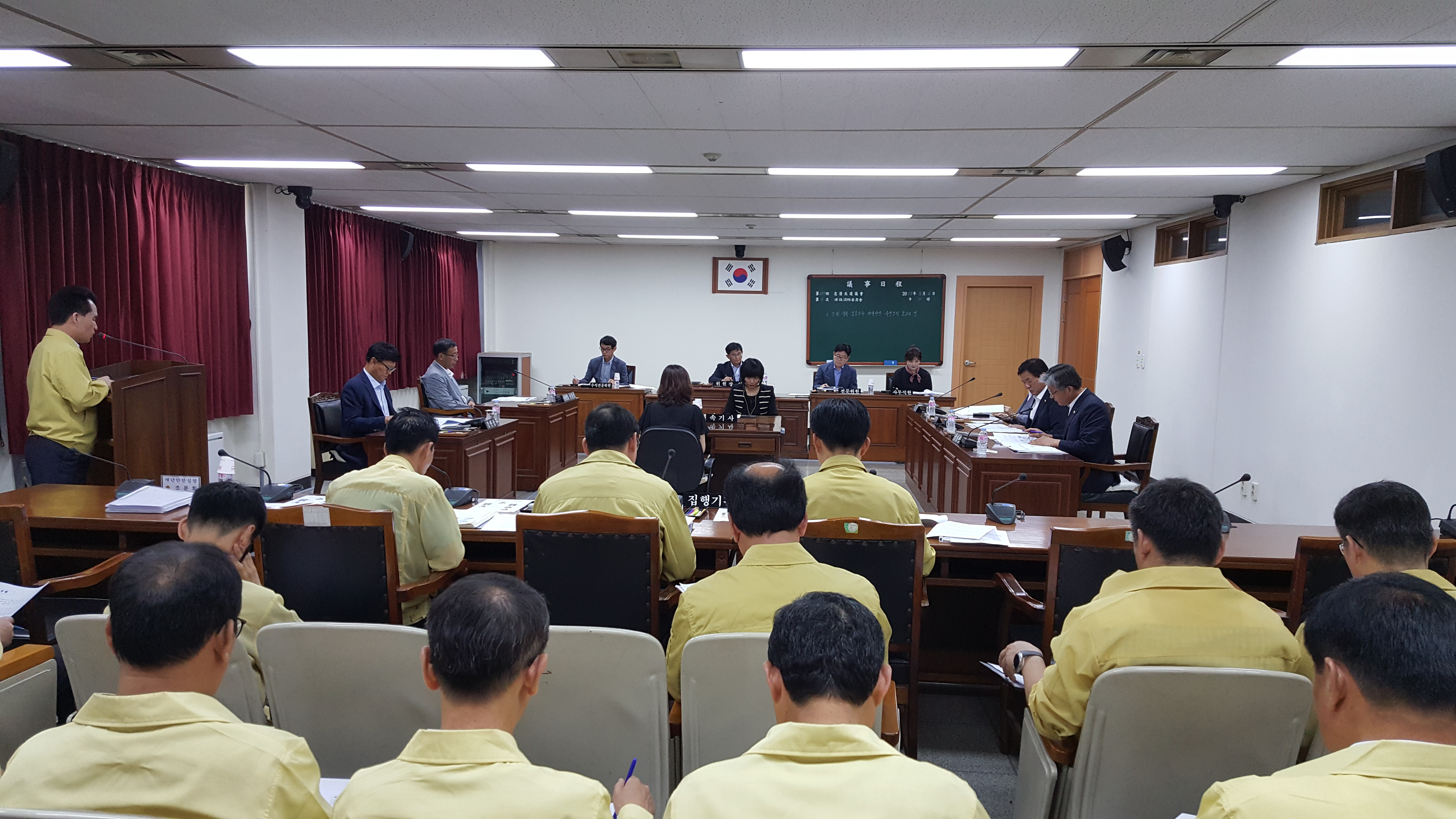 건설소방위원회, 수해관련 현안사업 등 논의 - 1