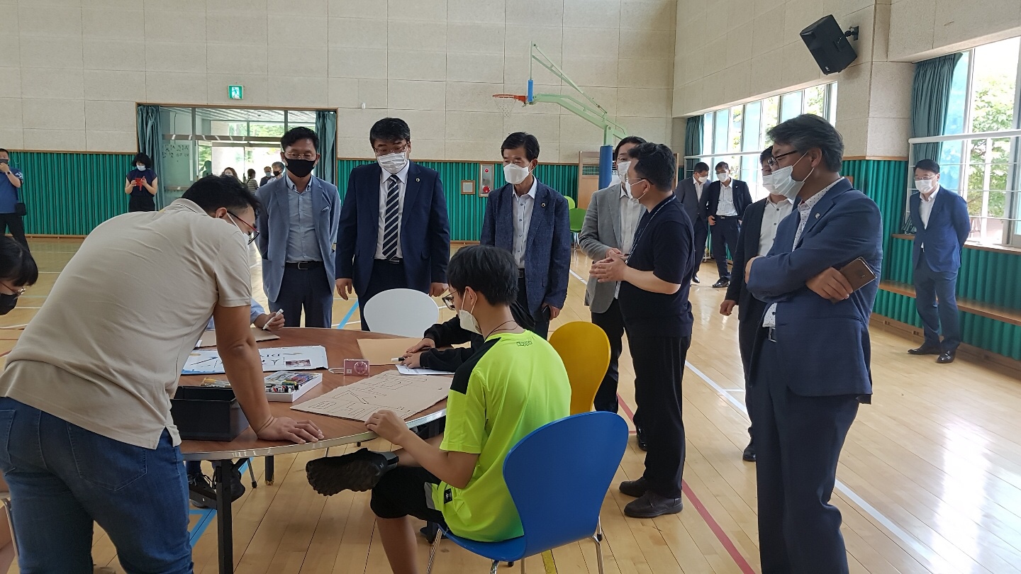 제382회 정례회 교육위원회 현장방문 - 4