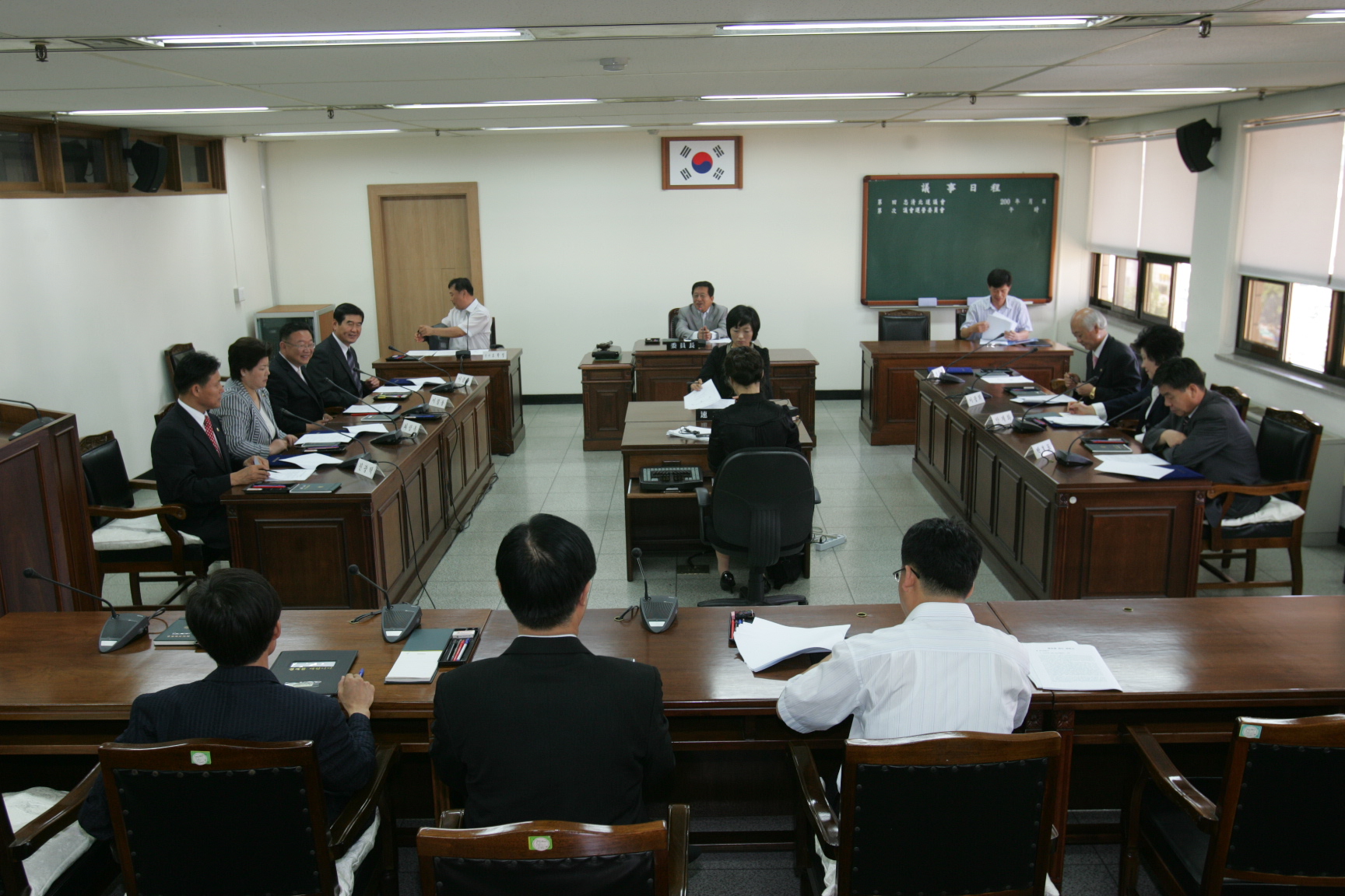 도의원 공무국외여행 심사위원 위촉 - 1