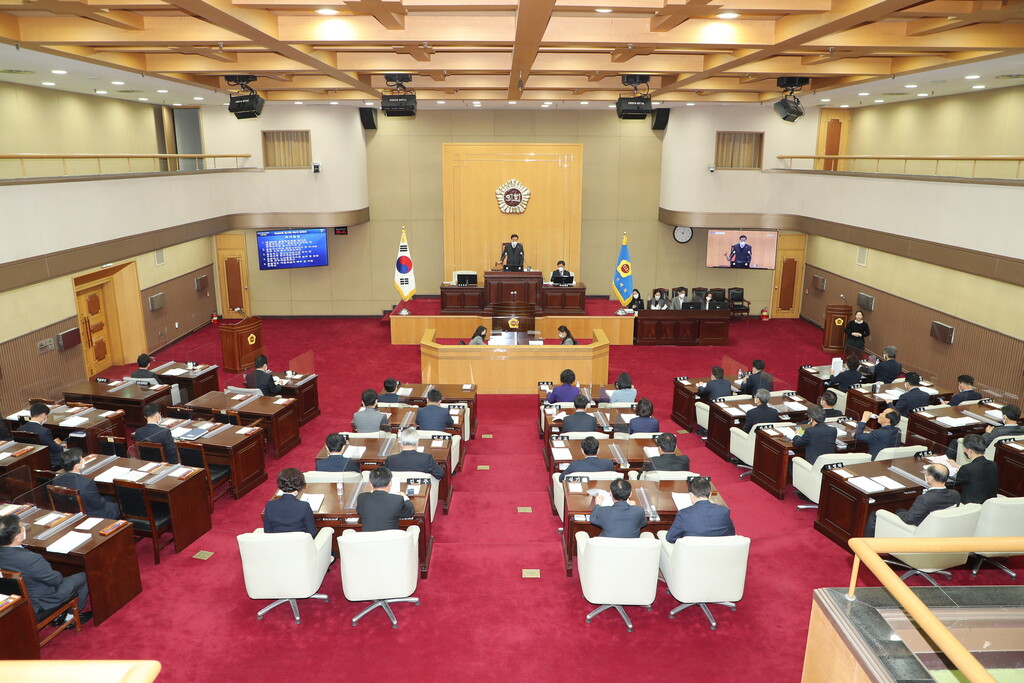 충청북도의회 제389회 임시회 제2차 본회의 개의    - 1