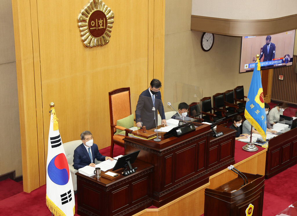 충청북도의회 제391회 정례회 제2차 본회의 개의    - 3