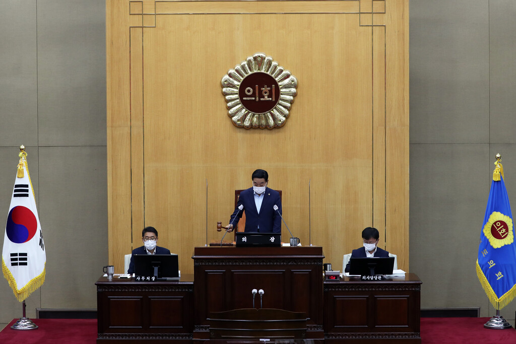 충청북도의회 제392회 임시회 제2차 본회의 개의 - 1