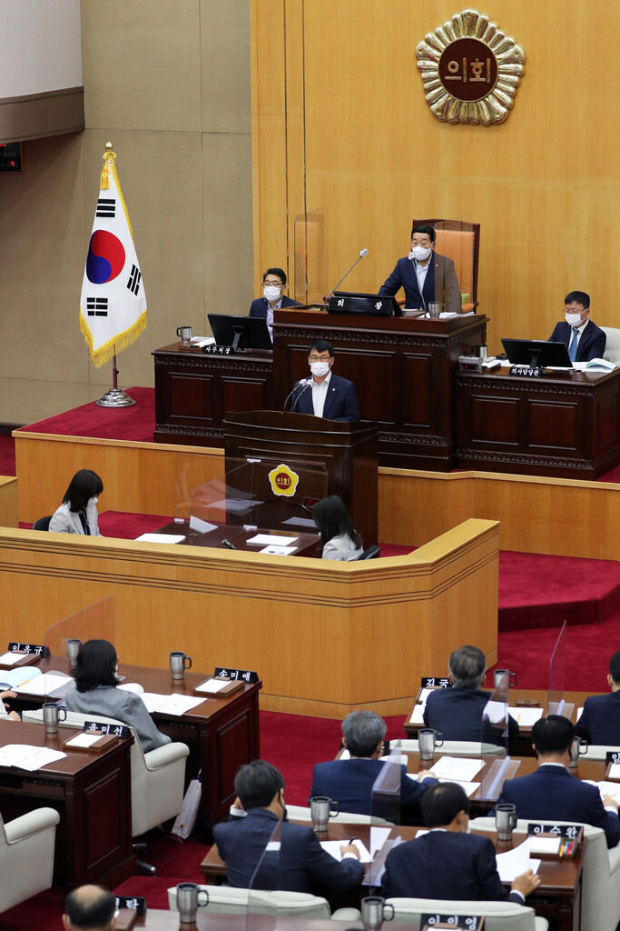 충북도의회 이상정 의원, 대집행기관질문 실시 - 2