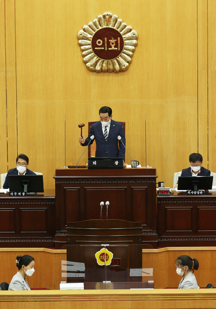 충청북도의회 제393회 임시회 제3차 본회의 개의    - 1