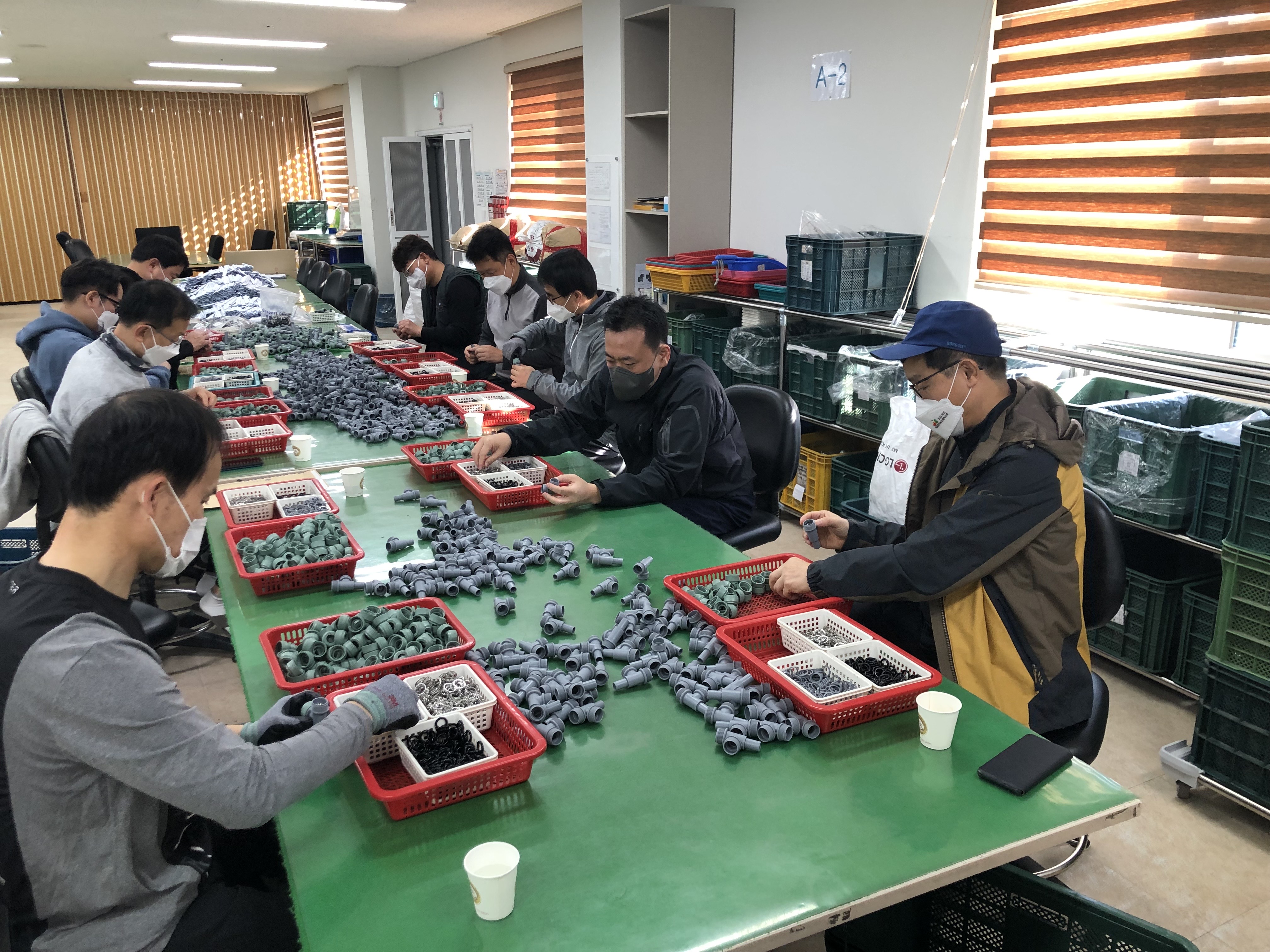 충청북도의회사무처 입법정책담당관실, 봉사활동으로 온정 나눔 - 1