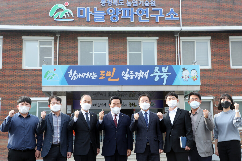 충북도의 박문희 의장, 단양소방서 등 찾아 직원 격려 - 3
