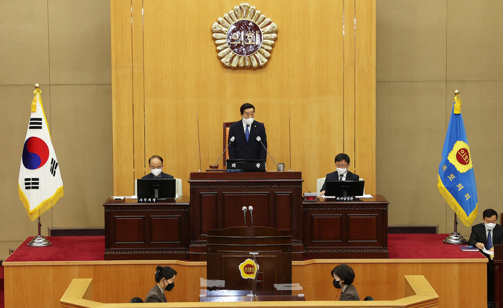 충청북도의회 제398회 임시회 개회    - 1