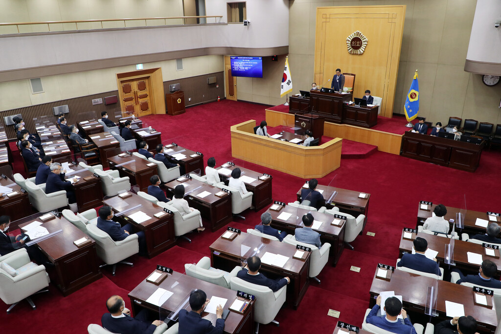 충청북도의회 제400회 임시회 개회    - 1