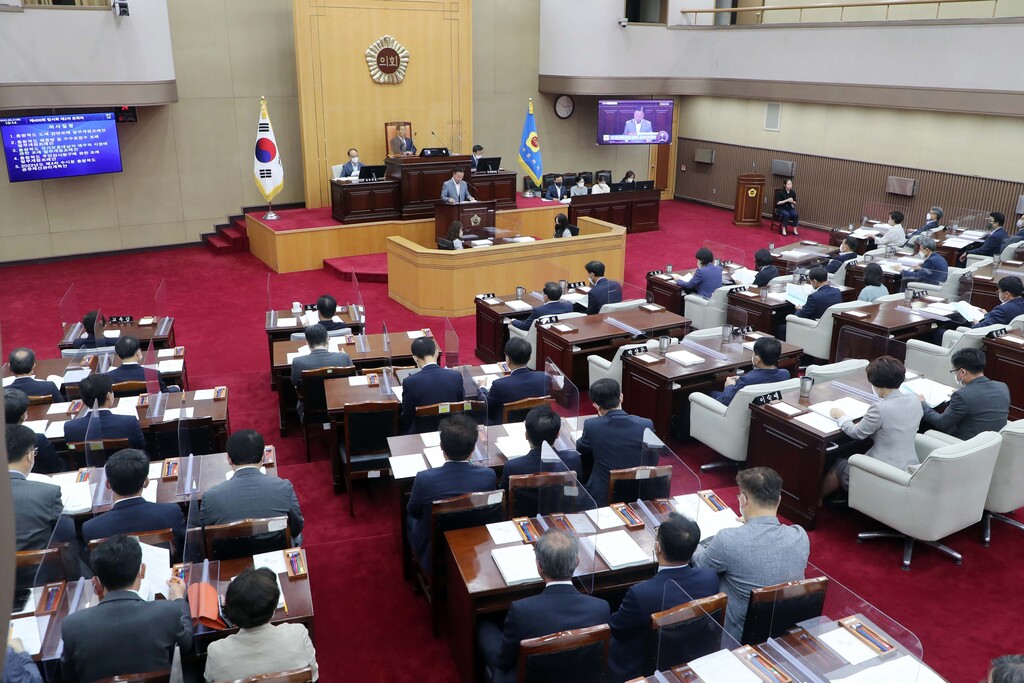 충청북도의회 제400회 임시회 제2차 본회의 개의   - 1
