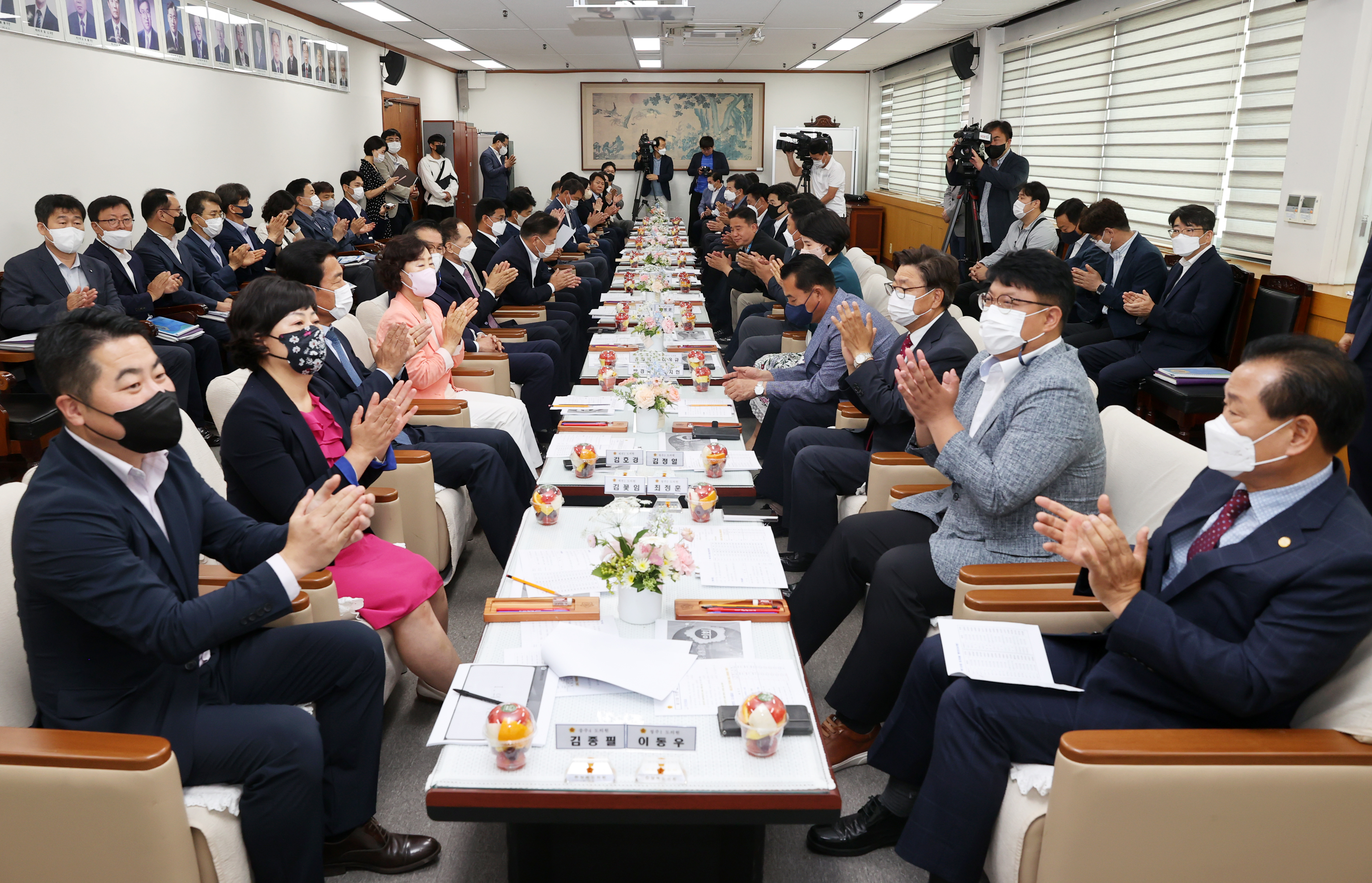 12대 충북도의회‘도민이 중심, 신뢰받는 의회’첫 출발 - 1