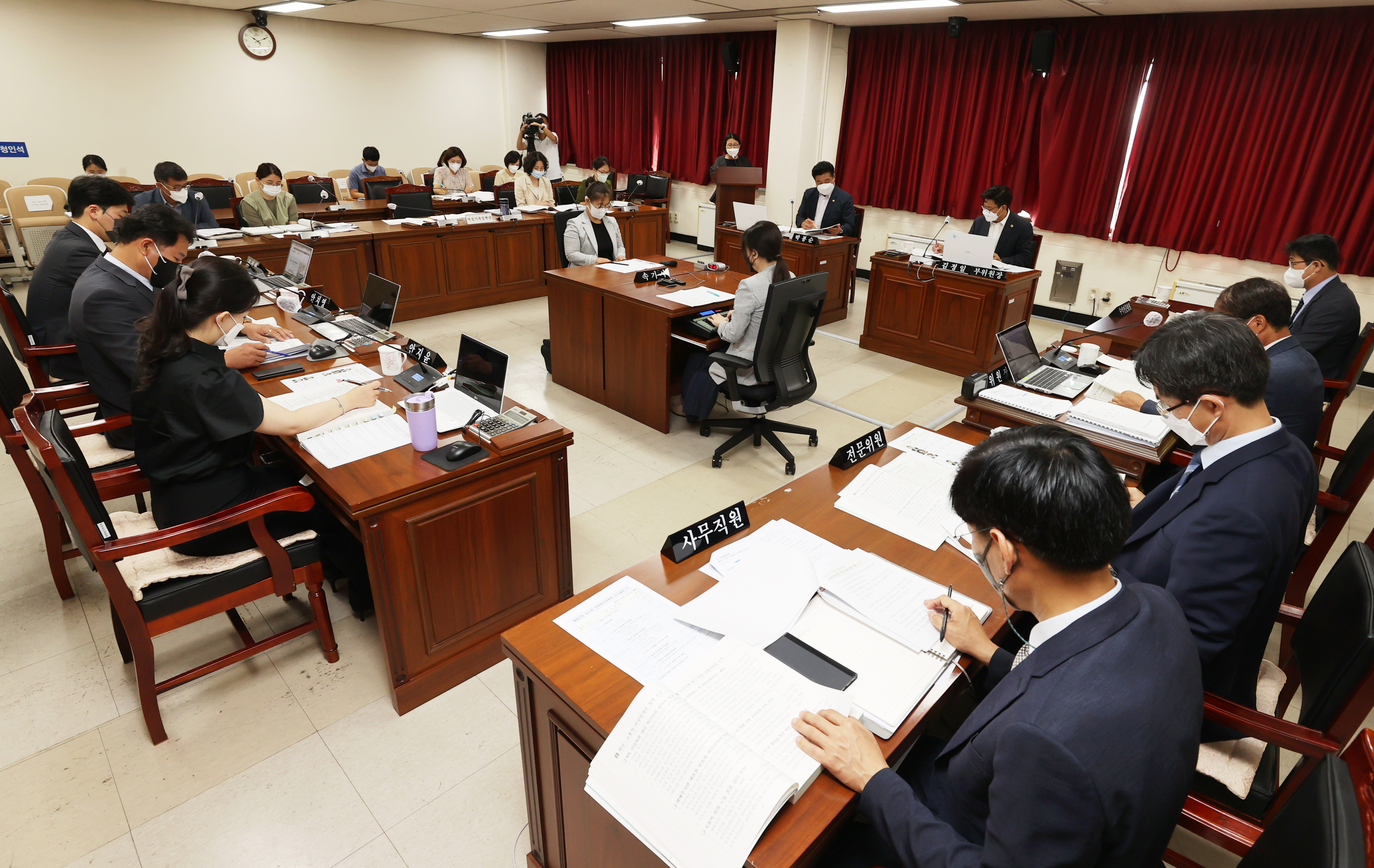 제402회 임시회 제2차 정책복지위원회 - 2