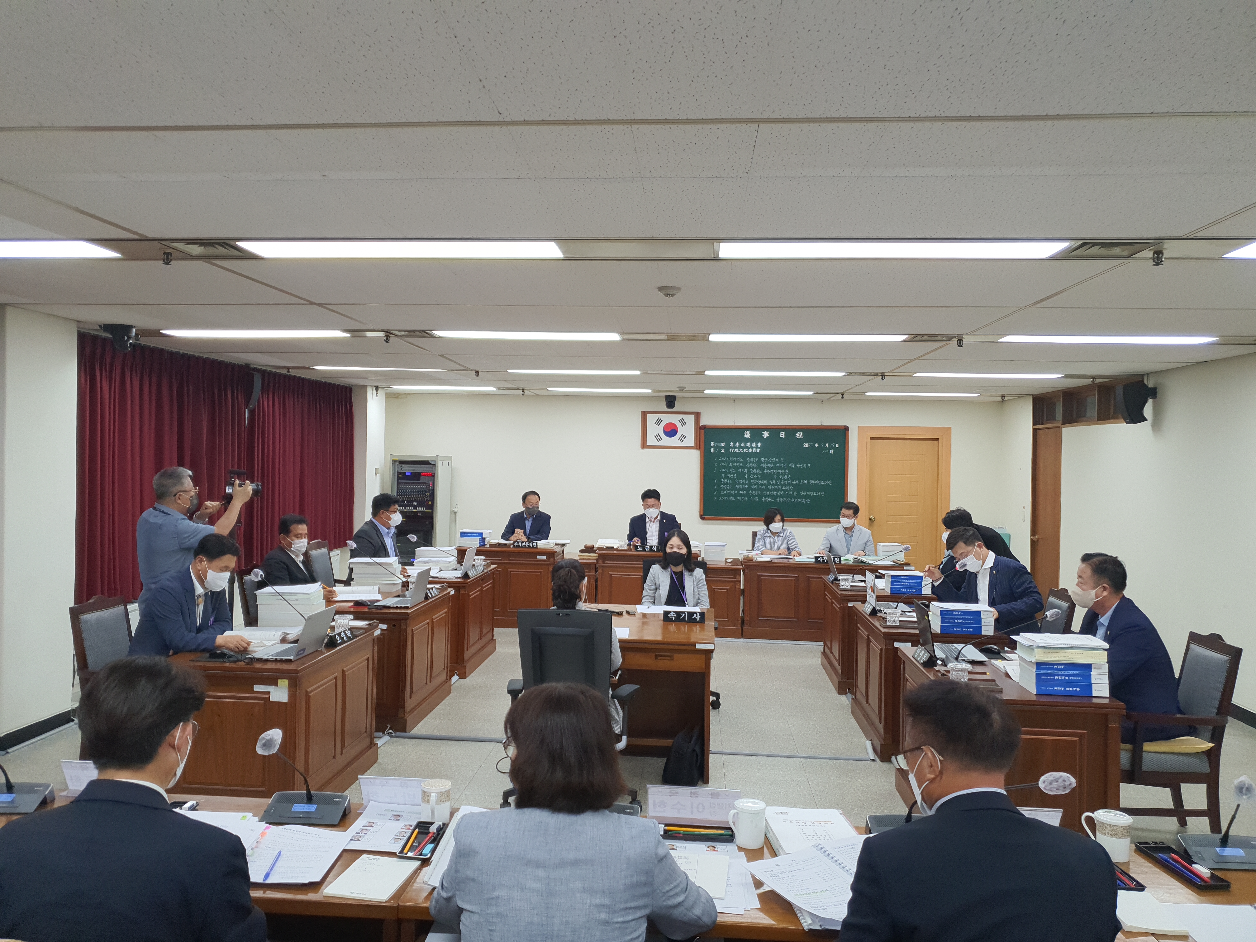 제403회 정례회 제1차 행정문화위원회 개최(결산안,추경안심사) - 2