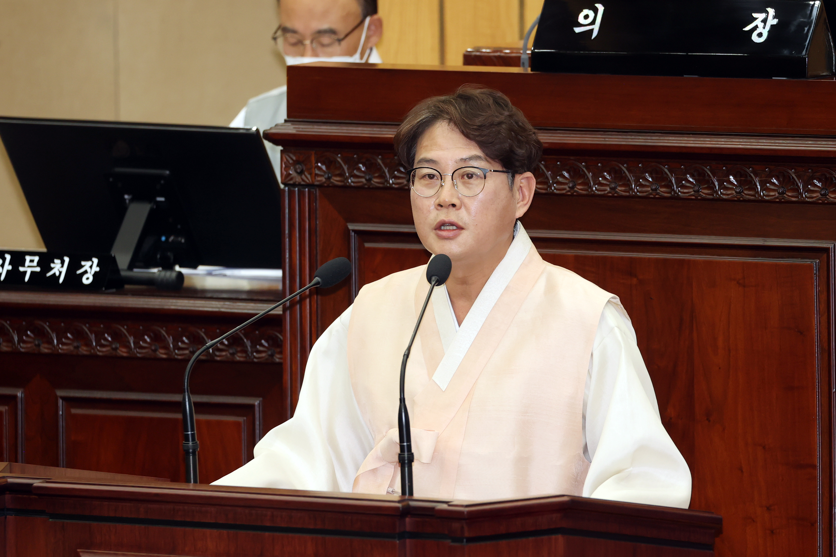 이정범 의원, 제406회 임시회 제1차 본회의 5분자유발언(실효성 있는 충북 탄소중립 그린스마트 미래학교) - 1