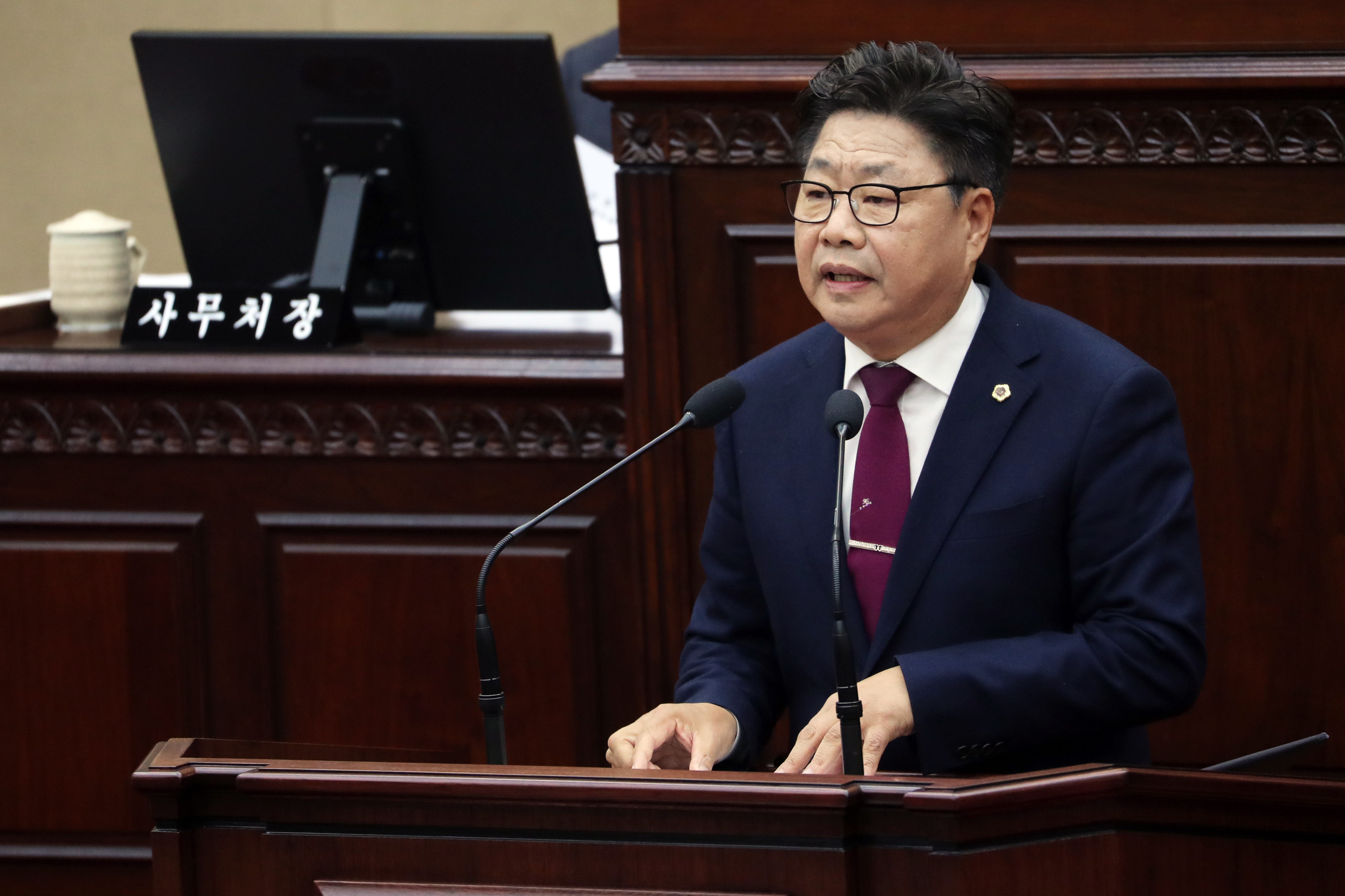 김정일 의원  “내년 국비 중단·삭감 청소년 예산 지원해야” - 1
