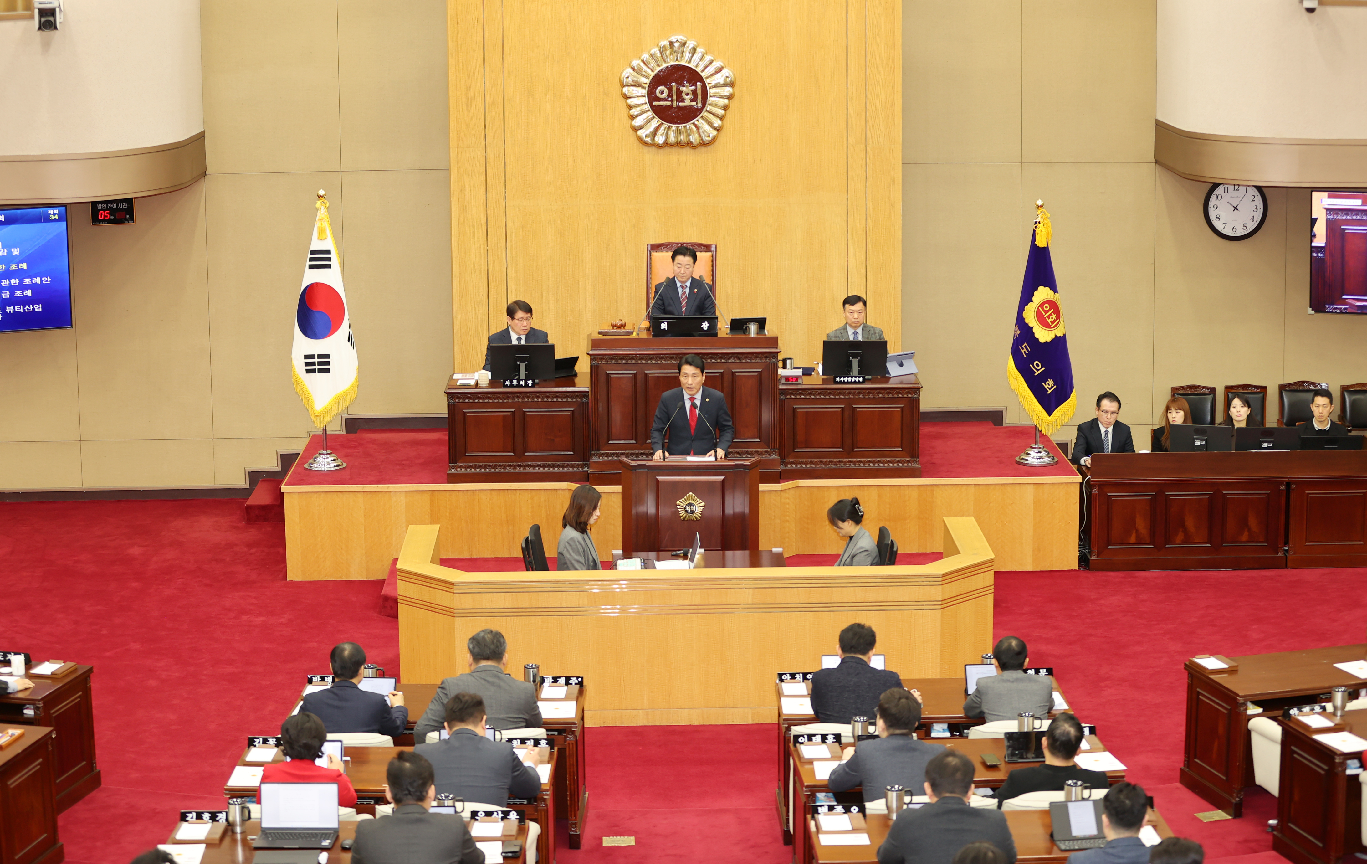제414회 임시회 2차 본회의 23개 안건처리 - 1
