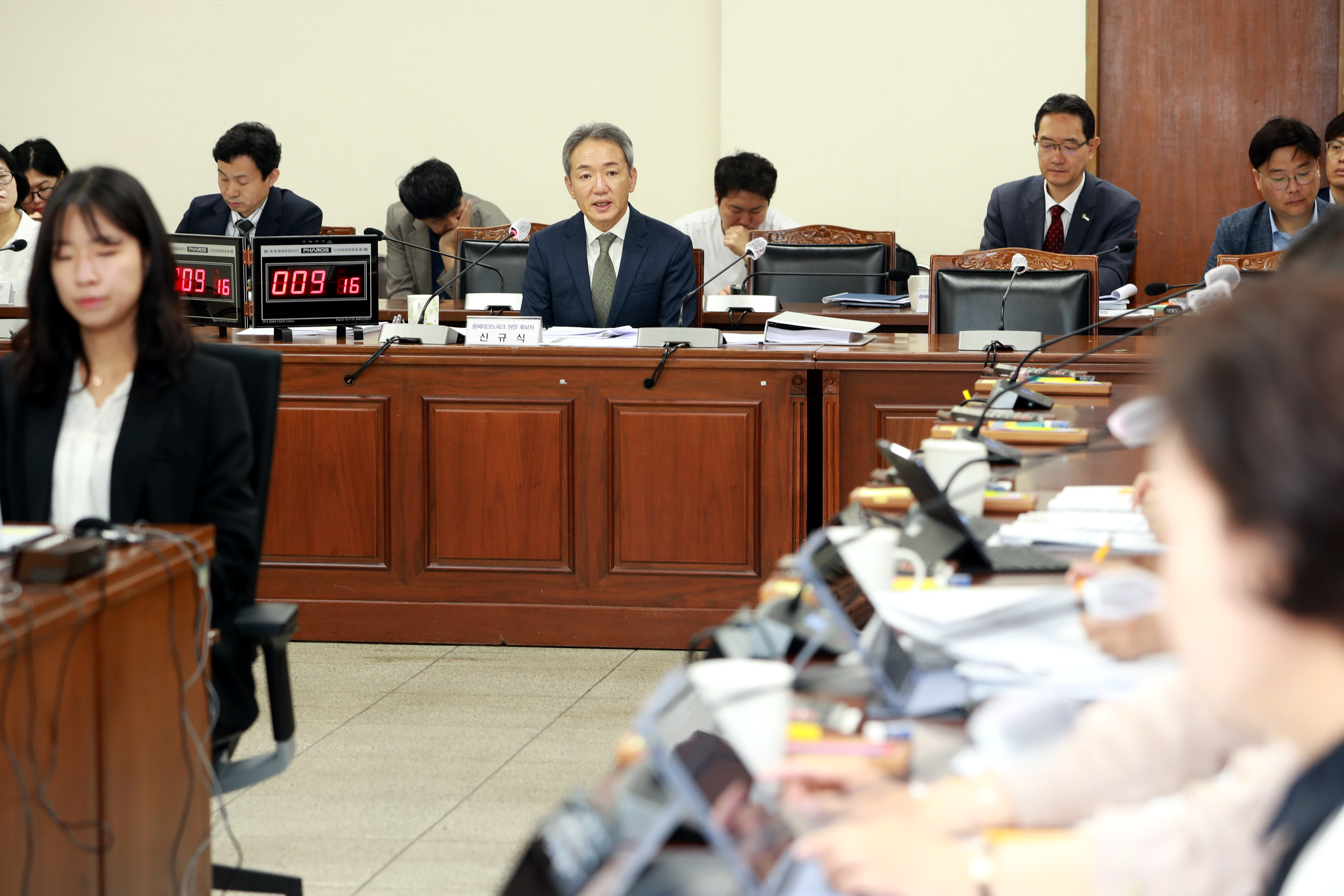 인사청문특위,  충북TP 원장 후보자  ‘적합’  의견 - 1