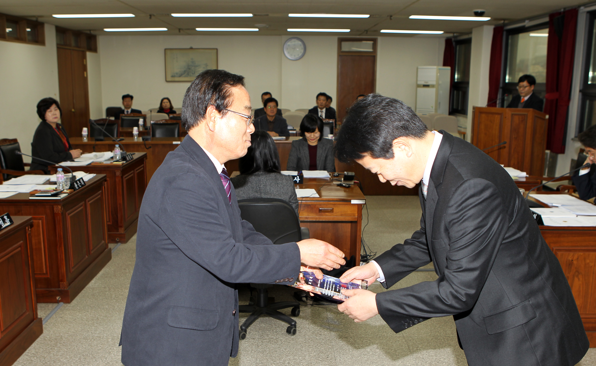 행정문화위원회 2015년도 행정사무감사 우수부서 표창 - 2