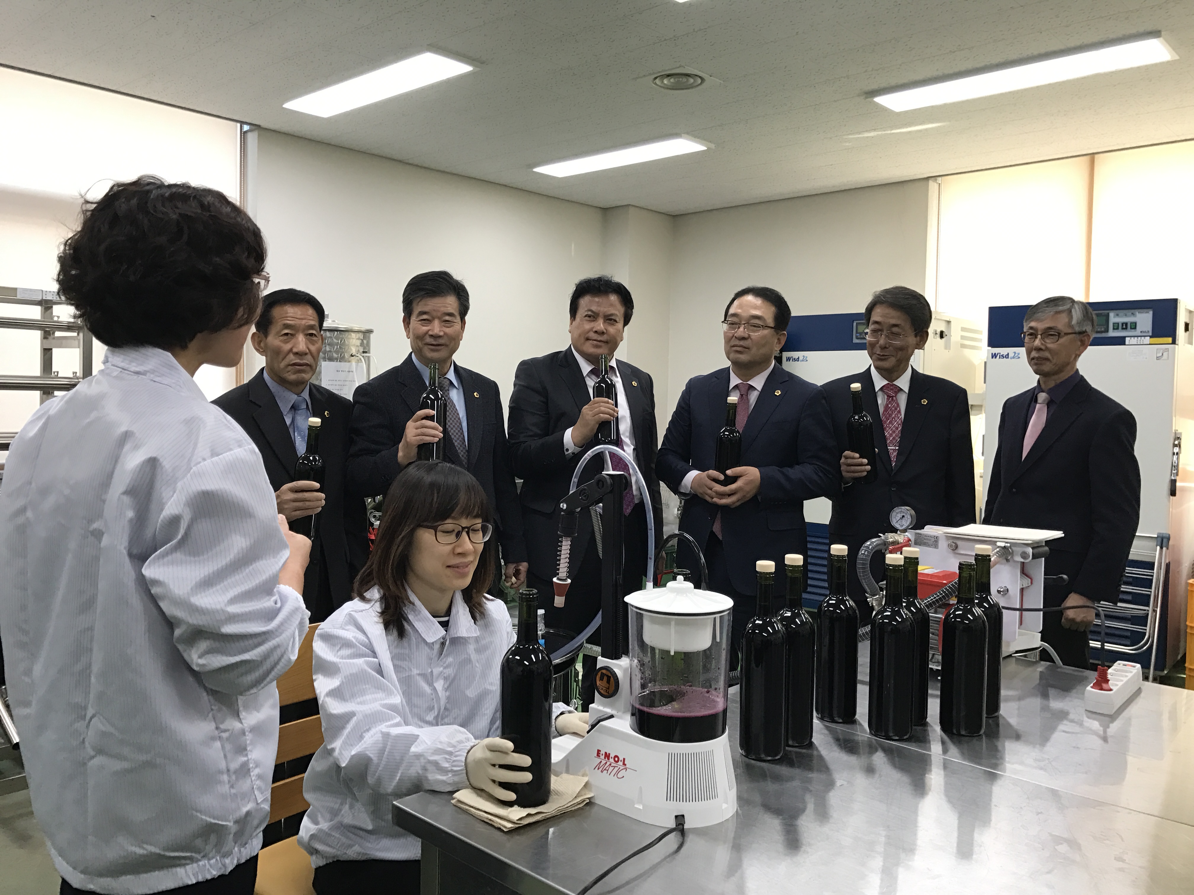 산업경제위원회, 충북농업기술원 와인연구소 방문 - 1