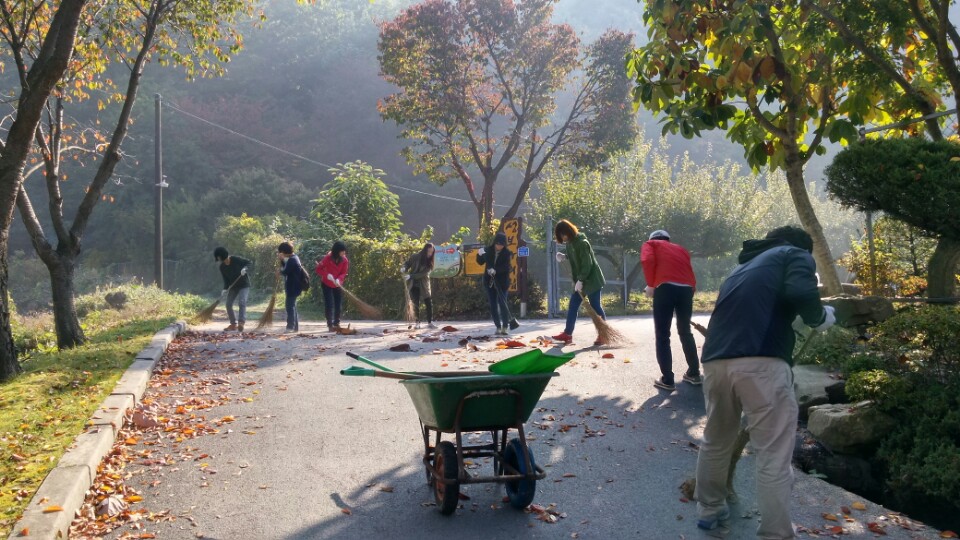 “도의회 의사담당관실, 성보나의 집” 봉사활동 - 3