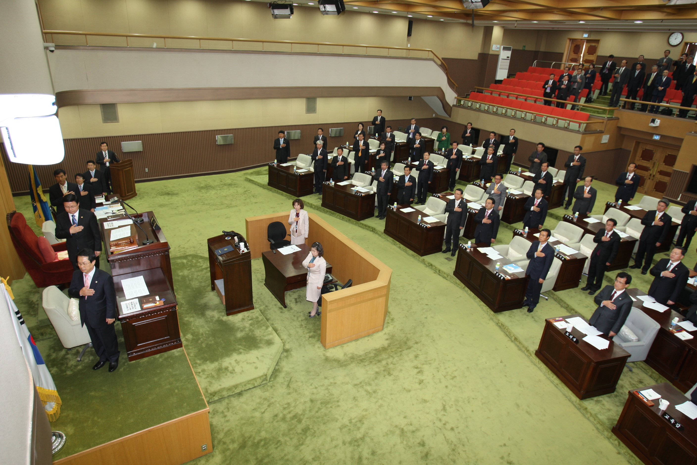 제304 충청북도의회 임시회 개회 - 1