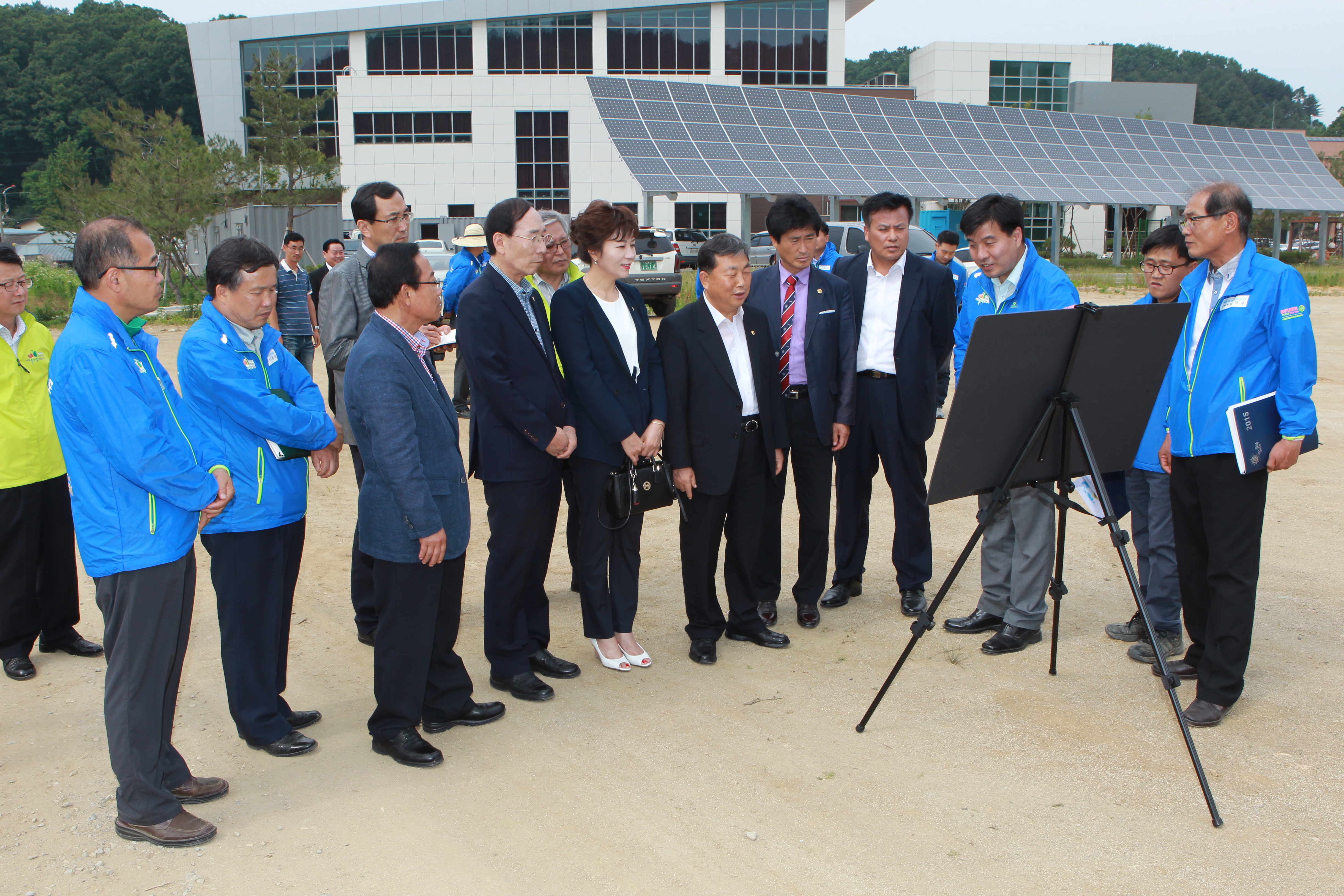 충북도의회, 도 메르스 대책본부 상황실 및 괴산세계유기농산업엑스포 조직위원회 방문 - 3