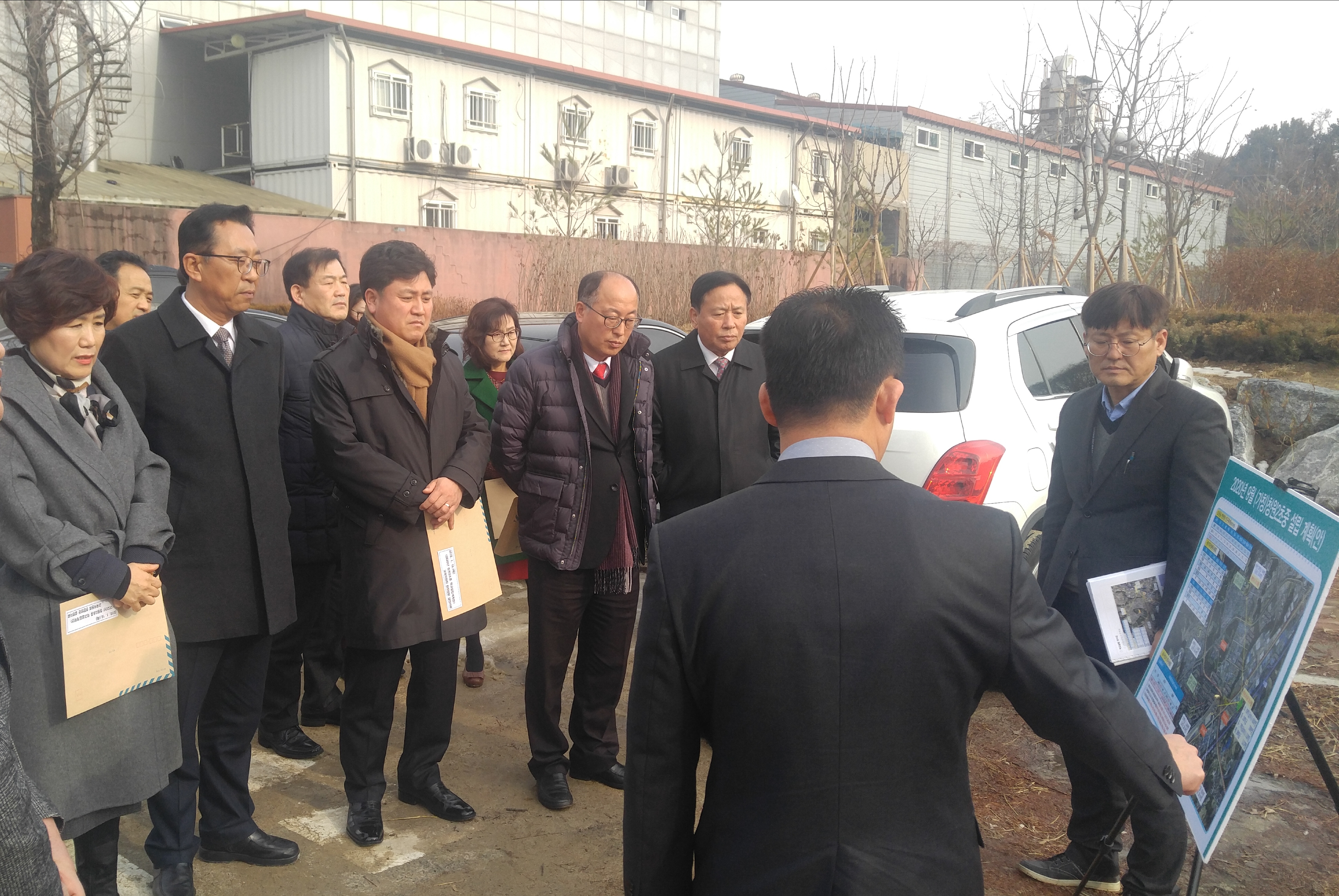 교육위원회, 청원2초·중학교 설립부지 등 현지확인 - 1