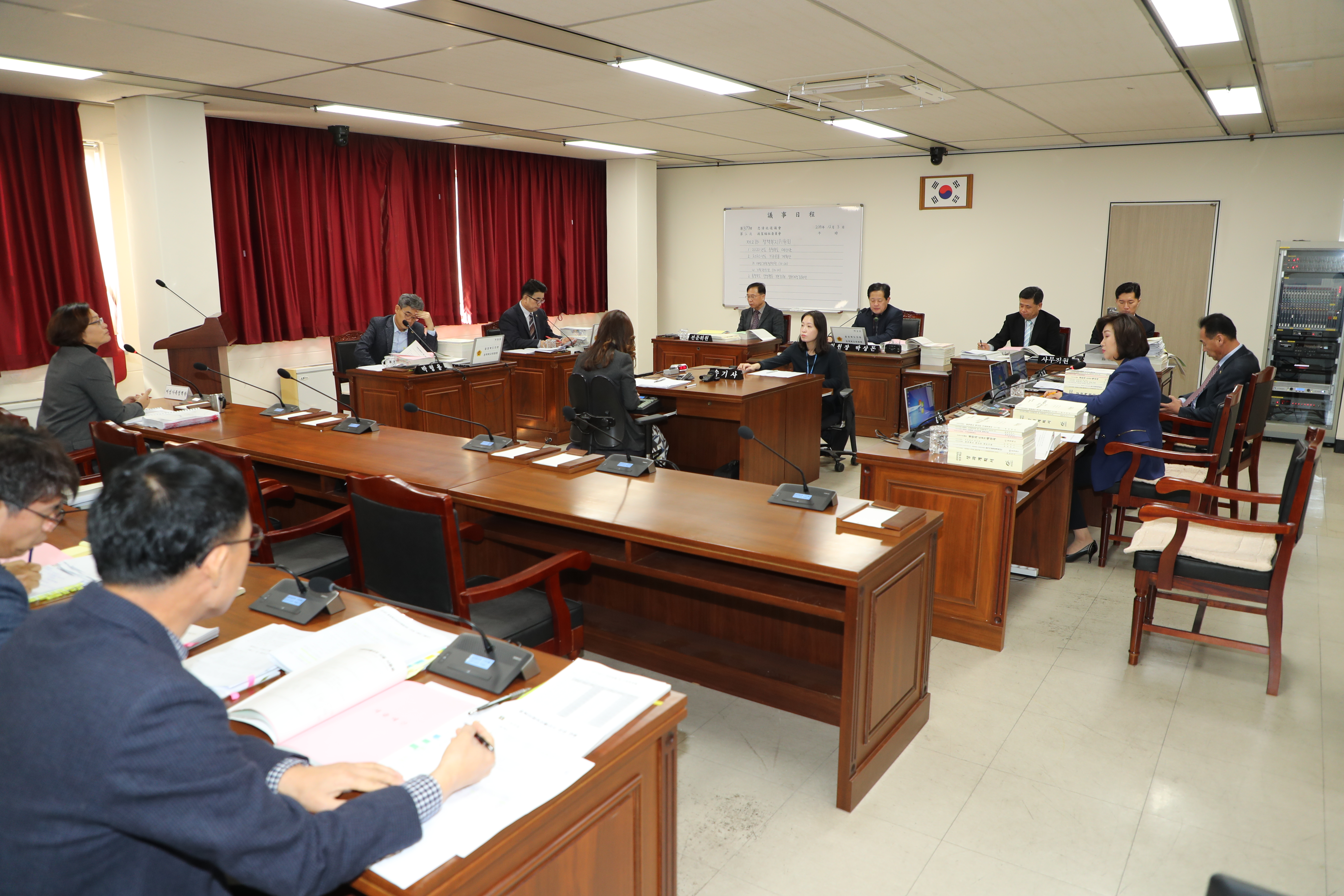 제377회 충청북도의회 정례회 제2차 정책복지위원회 - 2