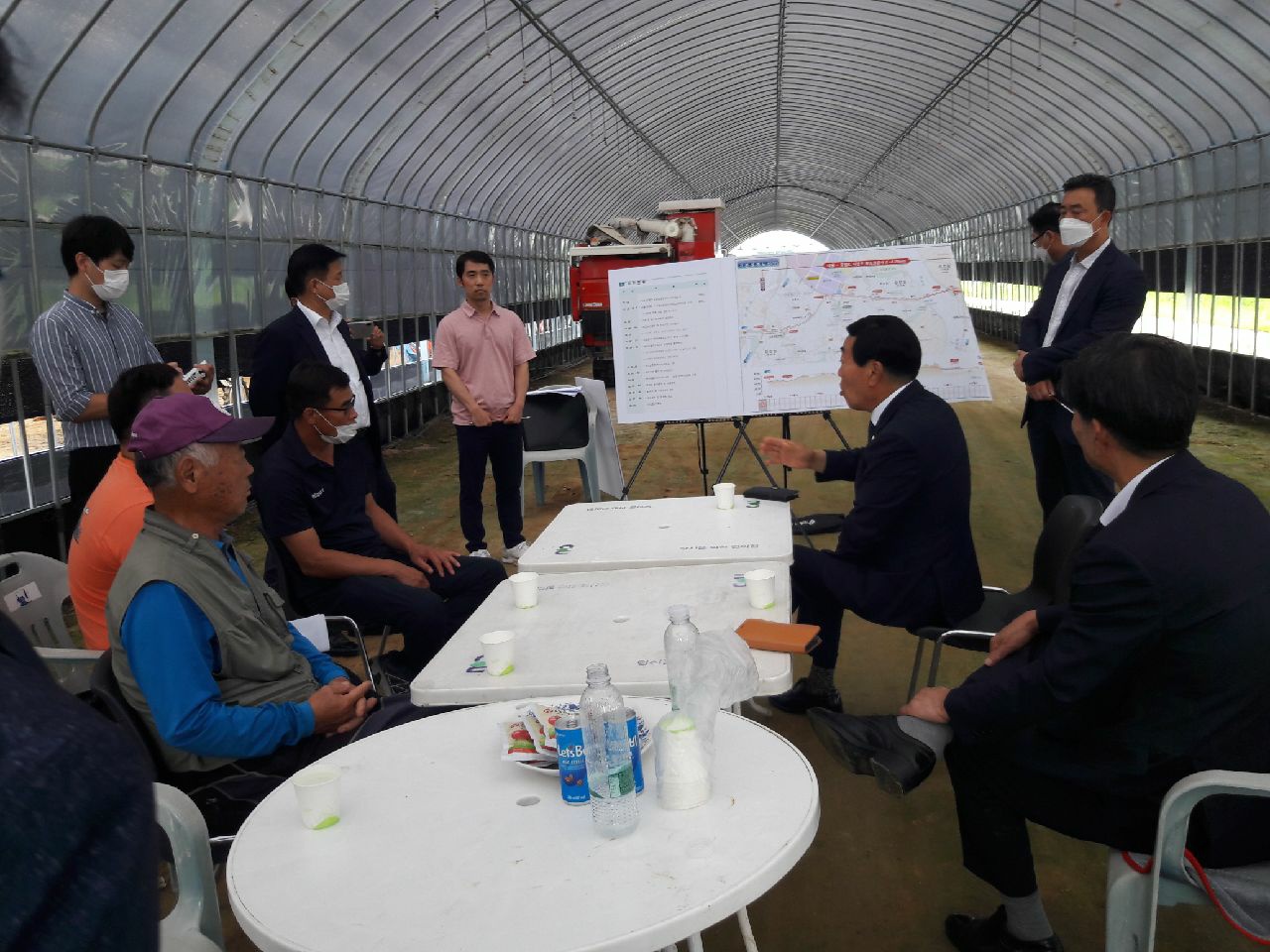 박문희 도의장, 지방도 확포장공사 관련 민원현장 방문 - 1
