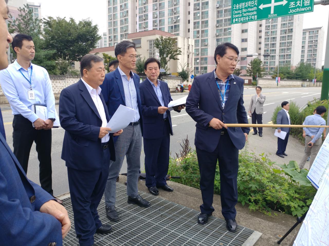 행정문화위원회, 장애인회관 건립 예정지 등 공유재산관리계획안 현지확인 - 1