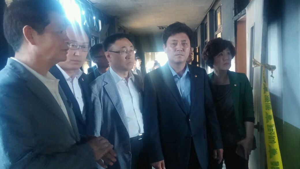 충북도의회 교육위원회, 청주중앙중 과학실  화재현장 현장점검 - 1