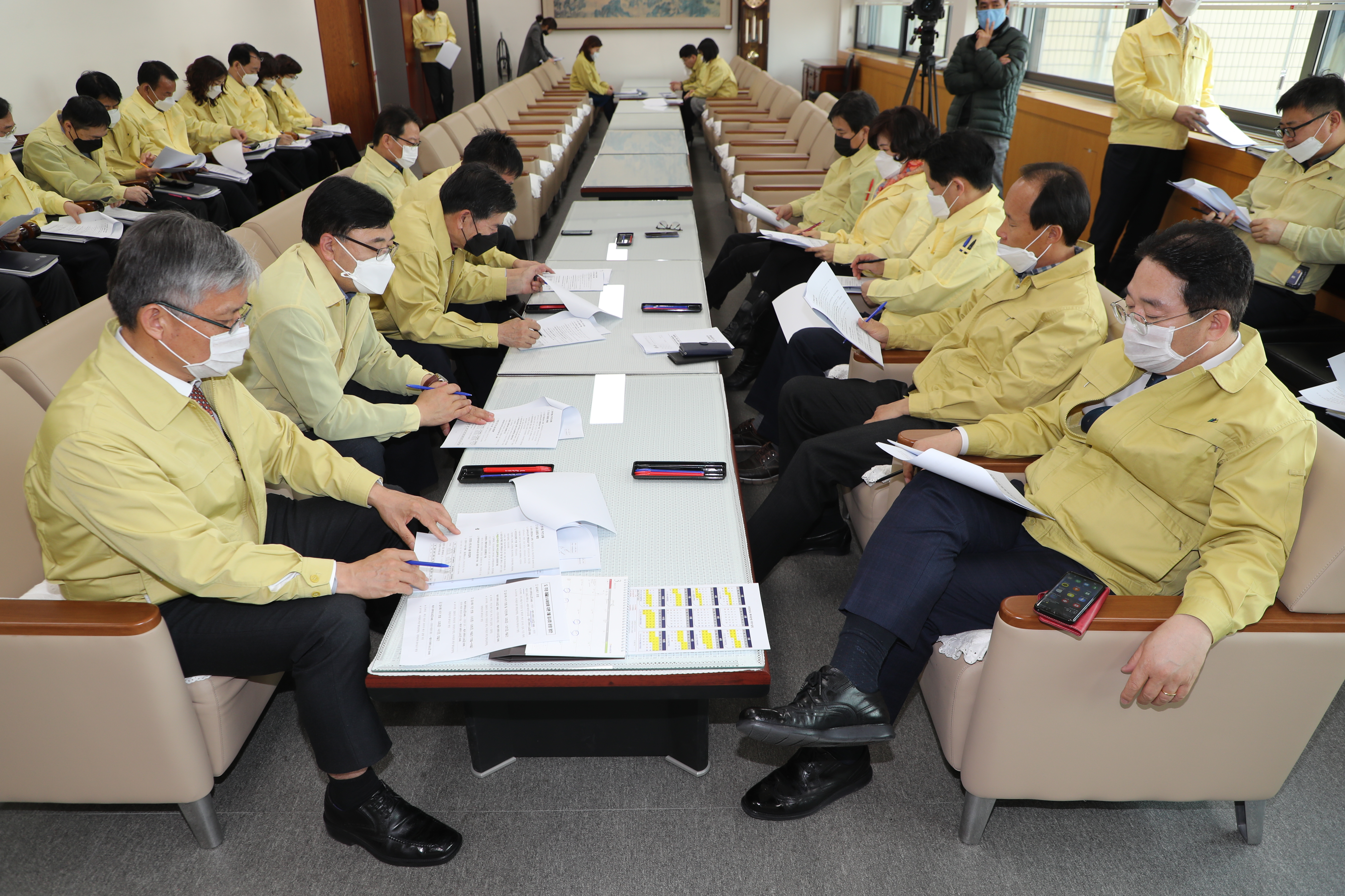 충북도의회 코로나19 확산 방지위해 임시회 의사일정 조정 - 2
