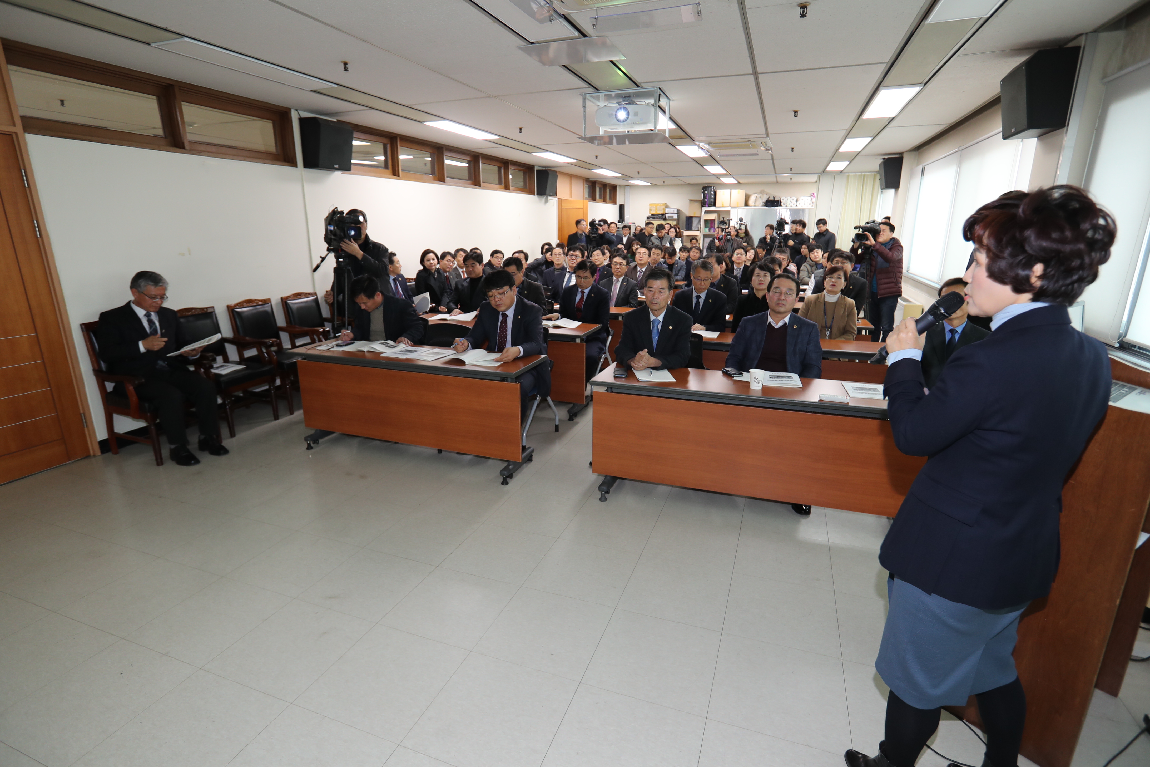 교육위원회, 국외연수 결과보고회 개최 - 3