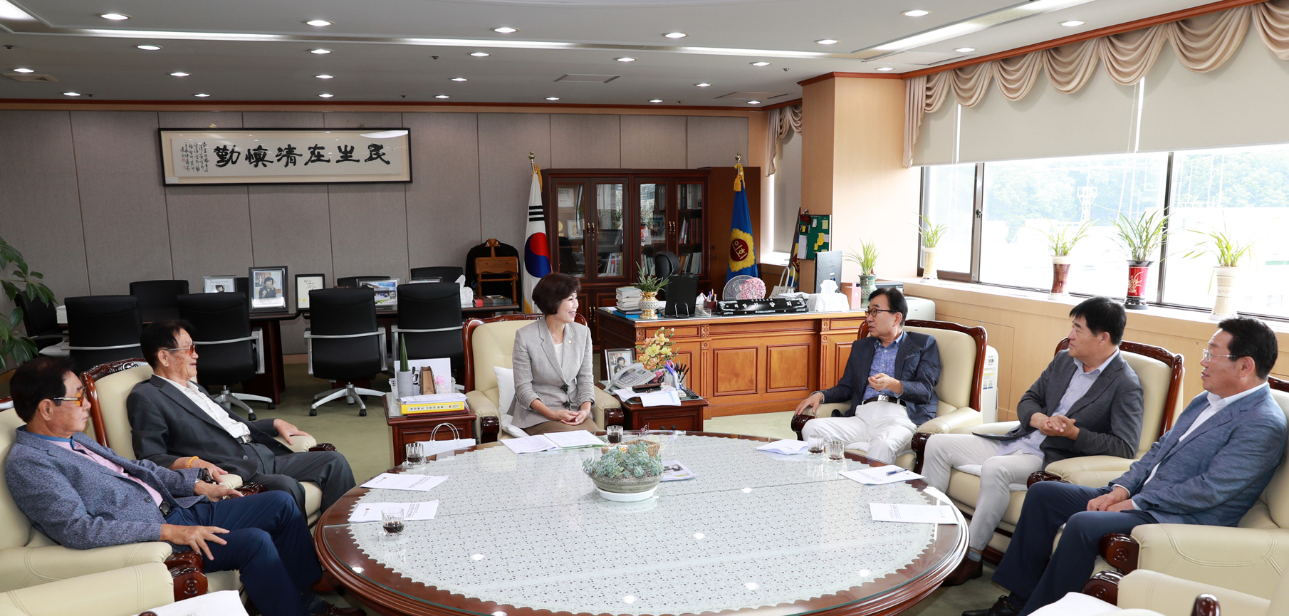 충북도의회, 역대의장 초청 간담회 - 1