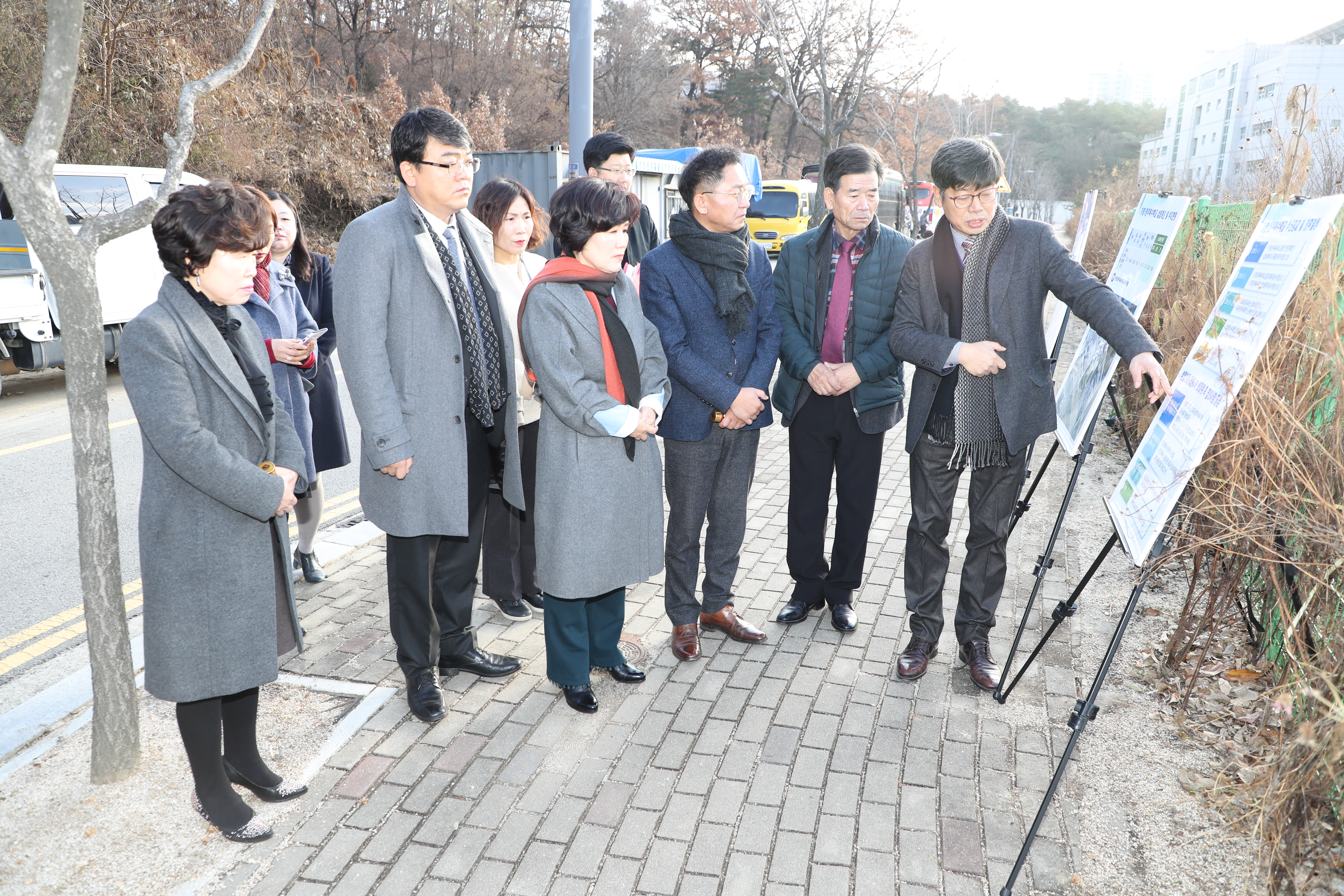충북도의회 교육위원회 \\\